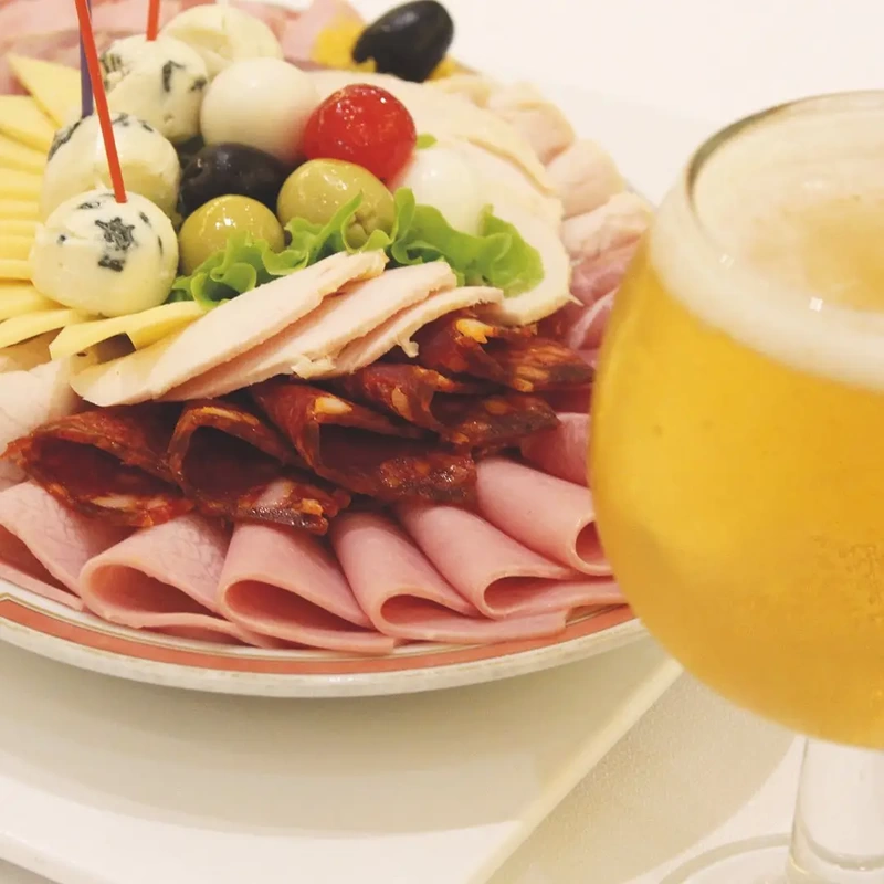 Picadas a Domicilio
Confiteria El Greco